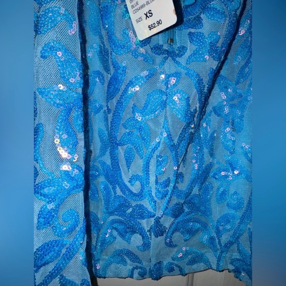 ✨🩵Windsor Sky Blue Sequin Mini Dress 🩵✨ - Picture 6 of 11
